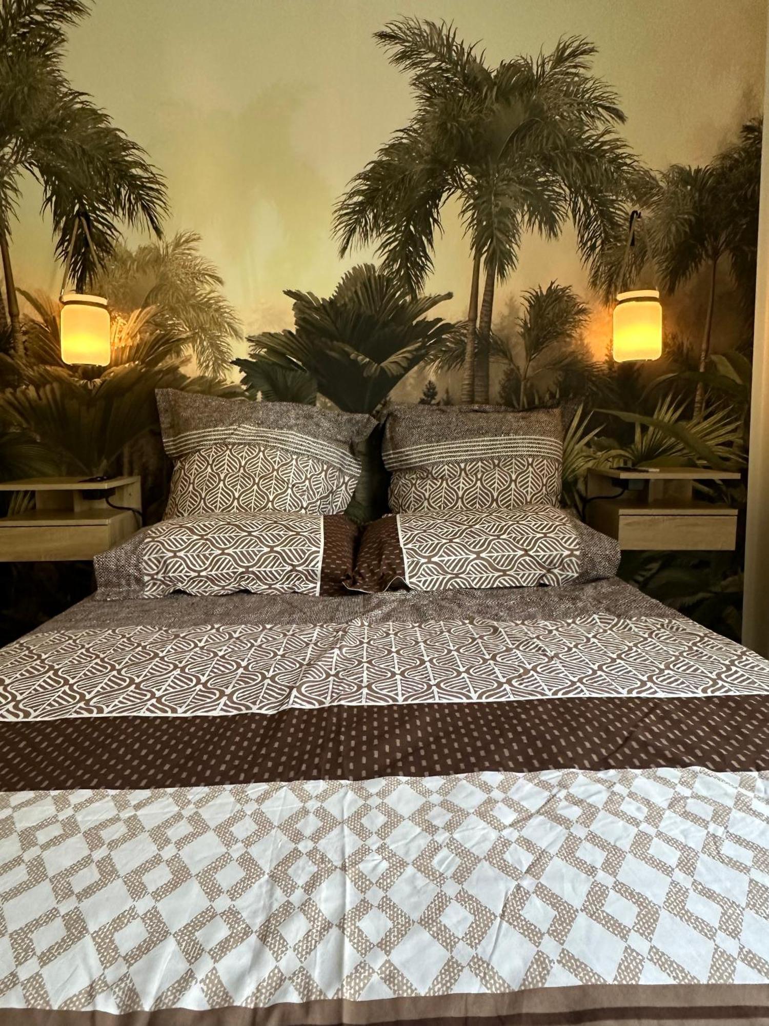 Cosy Summer Stay In Boho Style Apartment - 8 Mins From Paris Center - Garden And Underground Parking Clamart Luaran gambar